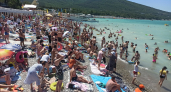 На наш Юг больше ни ногой, узнали про другое крутое место: вода как парное молоко, не хамят и в 3 раза дешевле, чем в Сочи