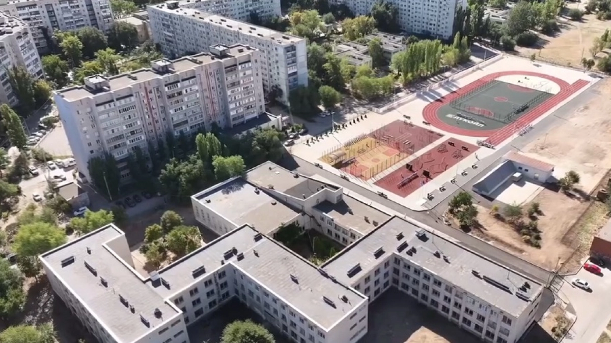 В школе №75 Волгограда открылась новая спортивная площадка