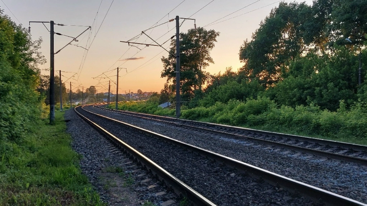 В Волгоградской области на несколько часов перекроют железнодорожный переезд